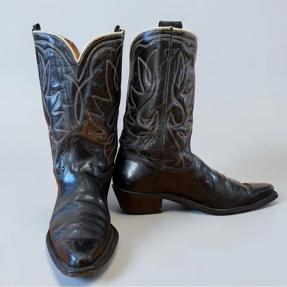 1960s • Acme Classic Western • Men’s 12 B • Vintage Cowboy Boots Cloth Pulls - Picture 5 of 8